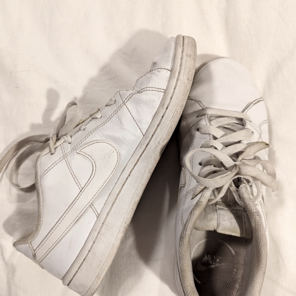Nike Womens Court Royale 2 White Casual Shoes Sneakers Size